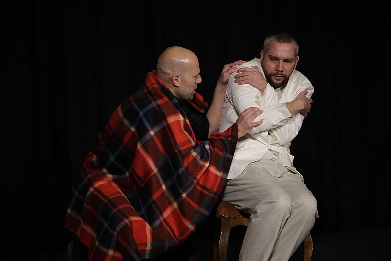 Из таме до светлости