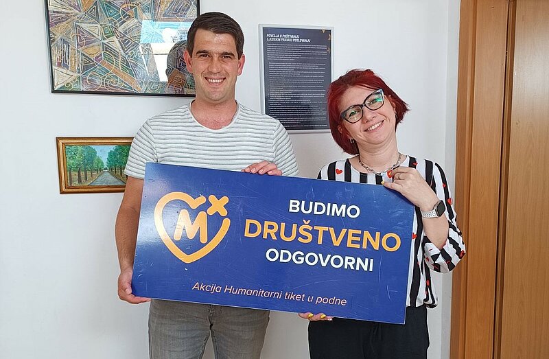 Humanitarni tiket petkom – Poznati i Mozzart zajedno za Udruženje Menssana Humanitarni tiket petkom – Poznati i Mozzart zajedno za Udruženje Menssana