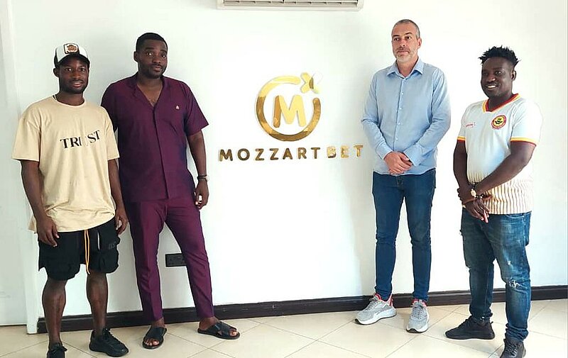Bukari podržao Mozzartovo sponzorstvo fudbalskog kluba u Gani