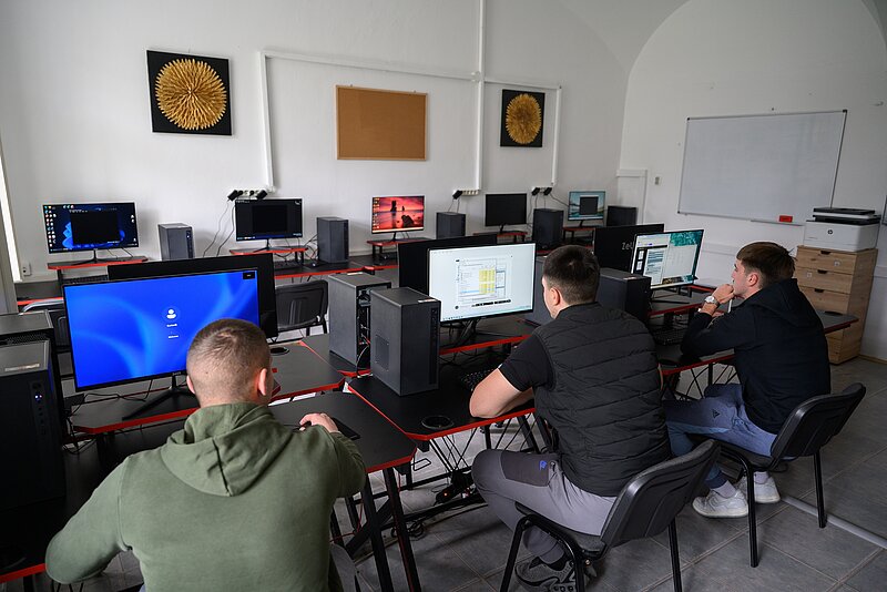 Fondacija Mozzart obnovila kabinet Srednje škole „Lukijan Mušicki“ u Temerinu